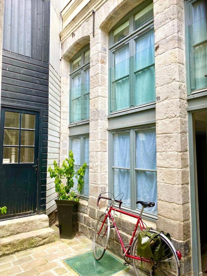 Vieux-lille : De Charme Appartement *